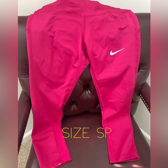 Nike Pants - Women’s Nike Athletic Pants Size SP, Reg. 4, Worn Once, With Pockets.